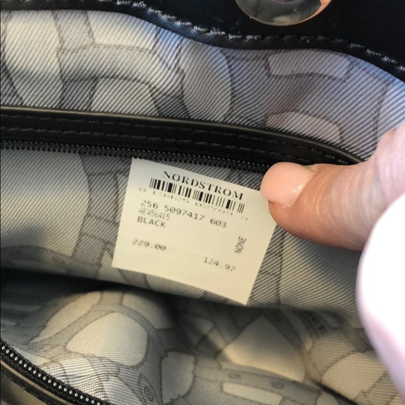 Aimee Kerstenberg Black Leather Bag. - Picture 6 of 8